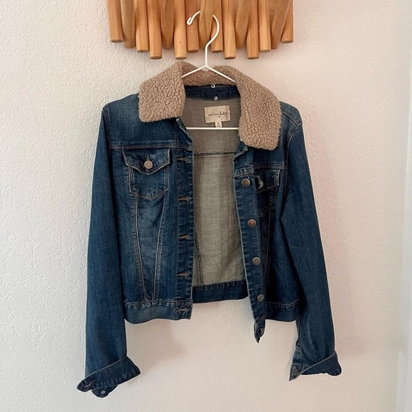 Maison Jules Blue Denim Jacket with Removable Cream Sherpa Collar Size Small - Picture 1 of 11
